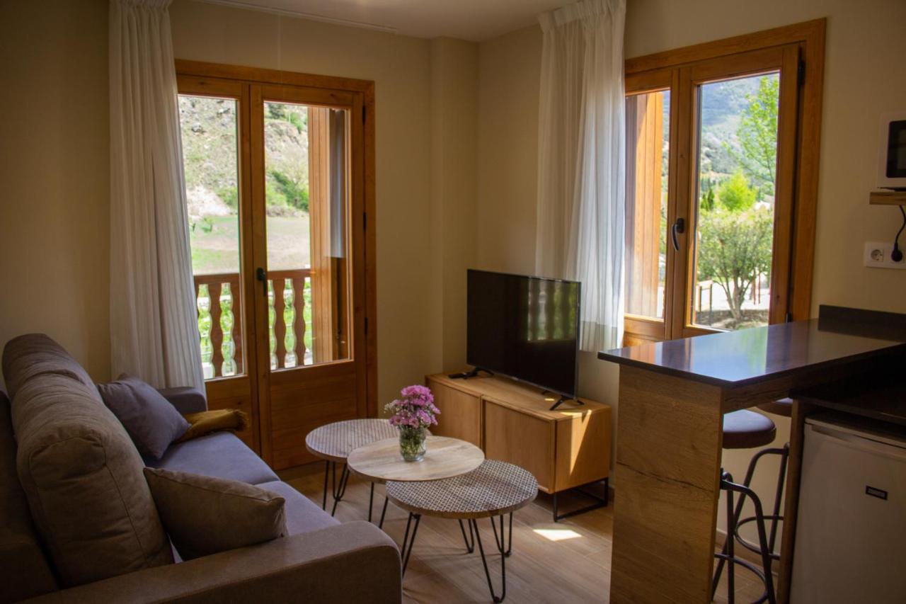 Apartaments Areny - L'Amfitriona Esterri D'Aneu Ngoại thất bức ảnh